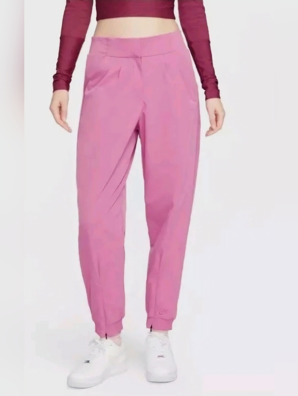 Nike Dry-fit Tech Pack Highrise Relaxed Joggers In Dusty Pink Sz Medium Gorpcore
